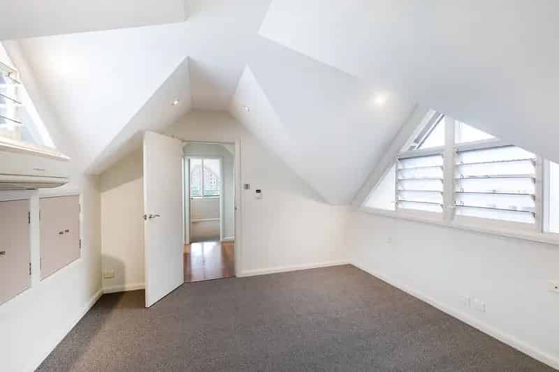 5 rooms house of 659 m² in Sydney