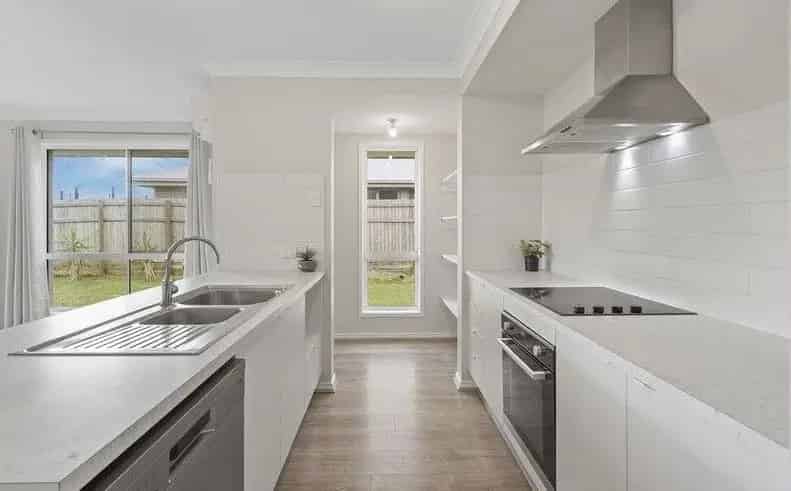 Real Estate For Lease - 4 Dennis Street - Walloon , QLD