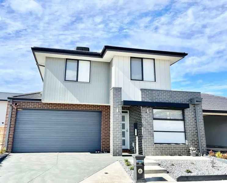 Buy modern house with 4 bedrooms in Deanside Village Estate