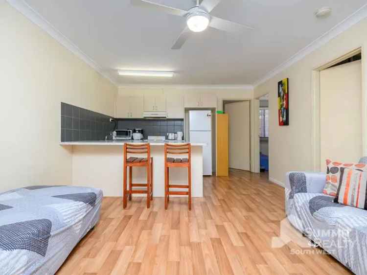 2 Bed 1 Bath Bunbury Unit - Close to City Beach