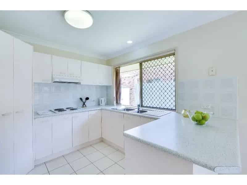 Real Estate For Lease - 53 Serrata Circuit - Forest Lake , QLD