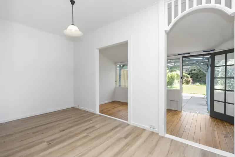 Real Estate For Lease - 16 Rye Avenue - Bexley , NSW