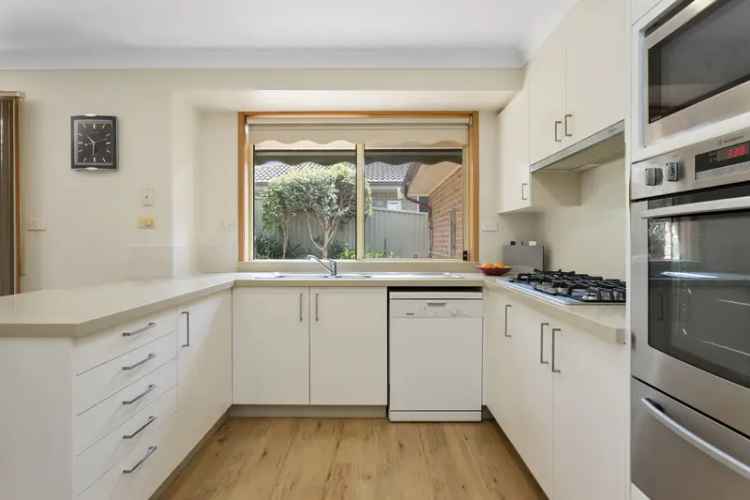 Lease Family Home with Spacious Design in Hornsby