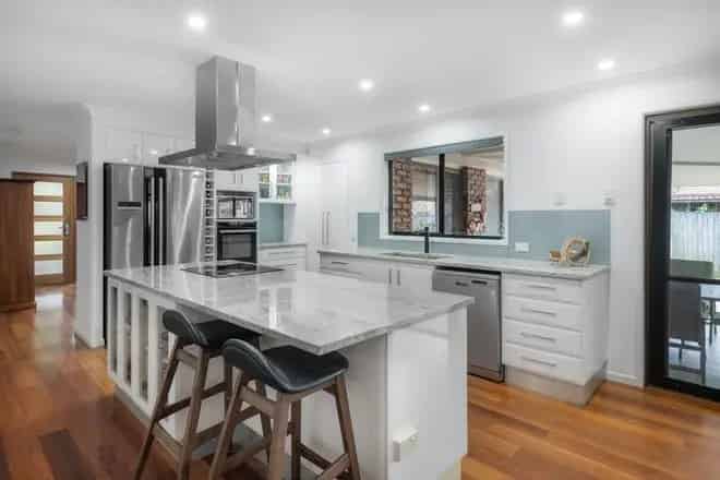 House For Sale , 10, Pamir Street, City of Brisbane, Queensland