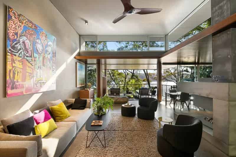 Buy Deep Waterfront Residence in Luxury Coastal Location