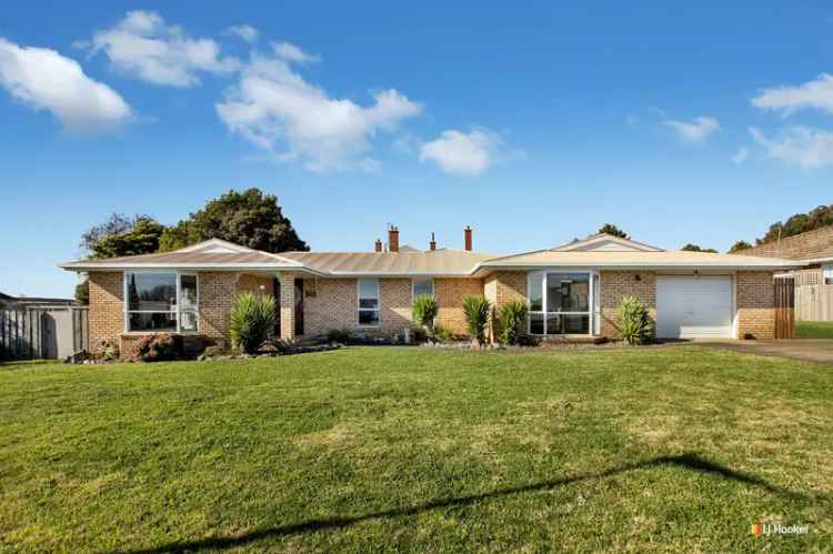 House For Sale in Devonport, Tasmania