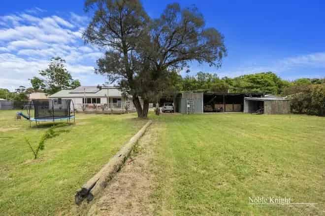 House For Sale , 2, Marshbank Street, Yea, Victoria
