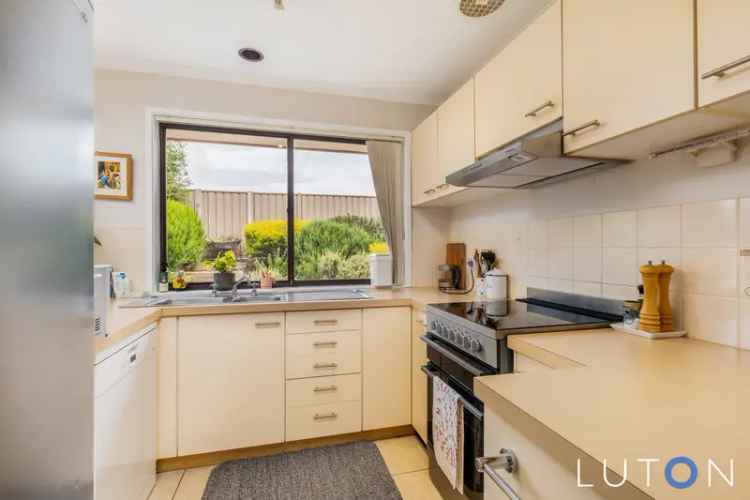 House For Rent in District of Belconnen, Australian Capital Territory