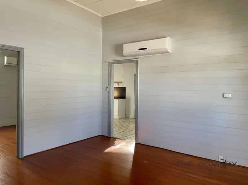 House For Lease - 158 Fitzroy Street, Allenstown QLD 4700