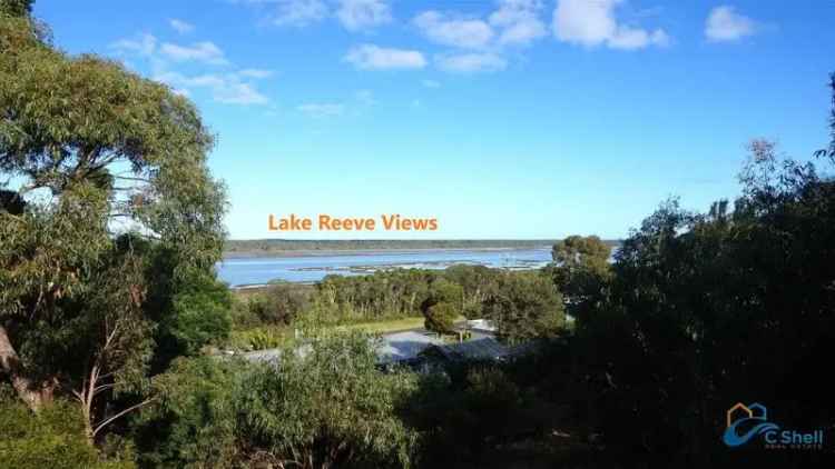 Build your dream on a beautiful lake reeve views block