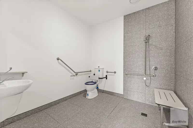 9 rooms house of 107 m² in Melbourne