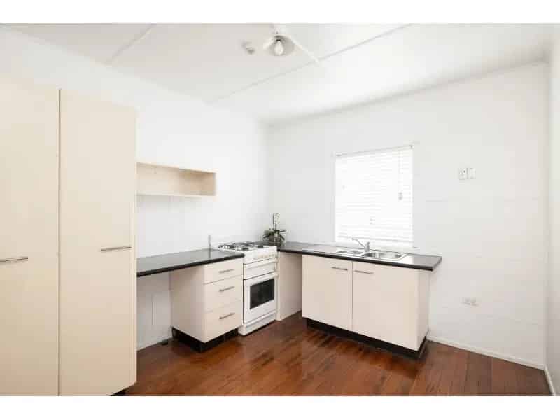 Neat And Tidy Unfurnished Unit In New Farm!