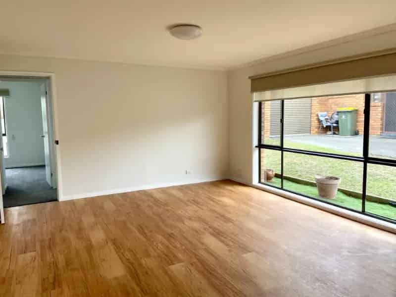 Neat 2 Bedroom Unit