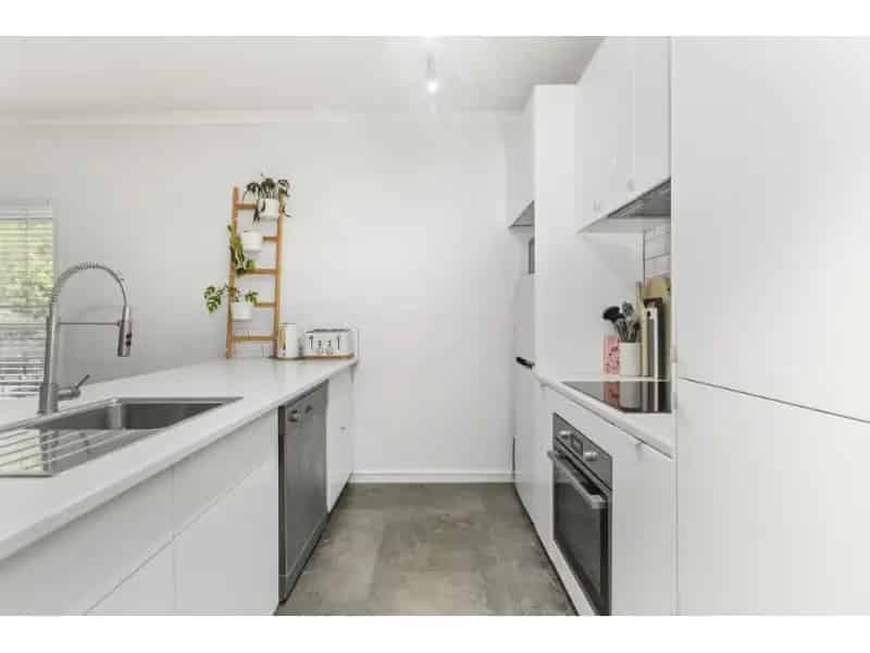 Spacious 2-Bedroom Retreat In Southside Gardens Is Available For A 6 Month Lease
