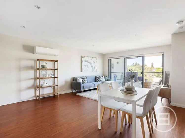 South Perth River View Apartment Modern Spacious Secure Car Bay