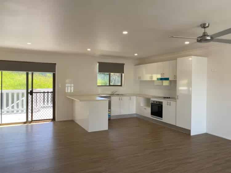 ELEVATED CUL-DE-SAC LIVING IN ONE MILE BEACH
