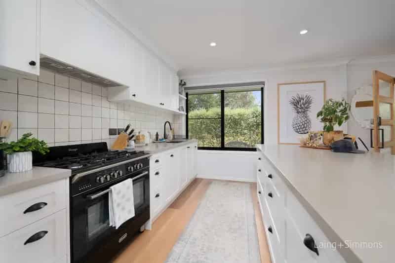 House For Sale , 5, Saint Johns Avenue, Armidale, New South Wales