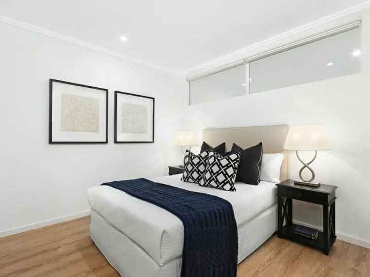 Rent a spacious apartment in Epping with study and modern features