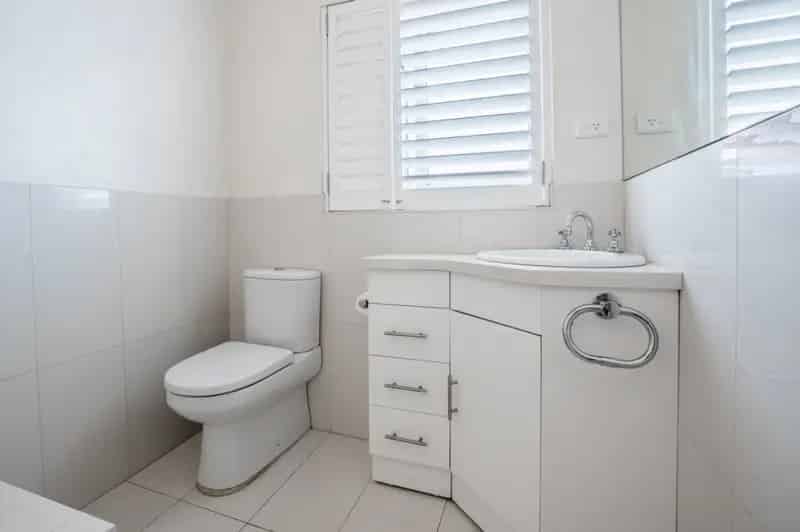 2 rooms apartment of 251 m² in Melbourne