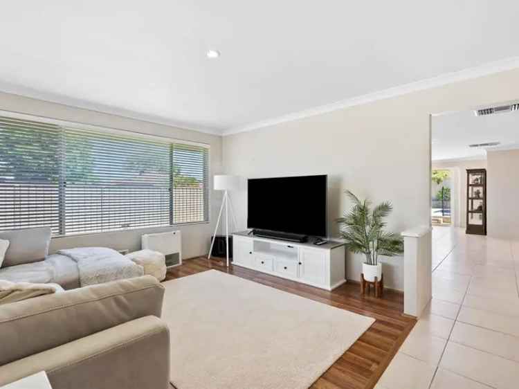 House For Sale in City of Swan, Western Australia