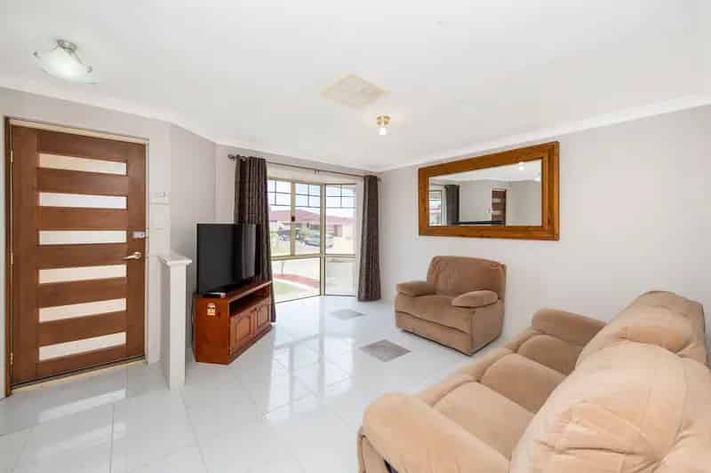 PRICE REDUCTION!! - Fantastically Located 4x2 Home In Port Kennedy