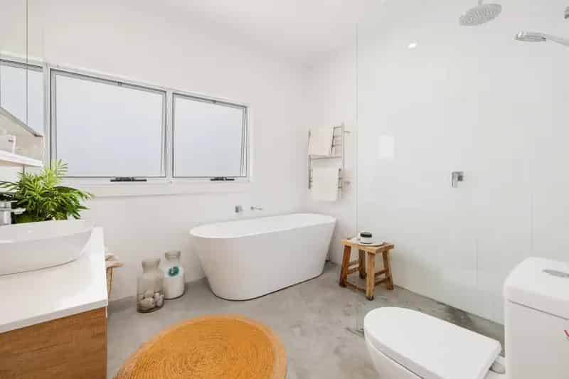 House For Sale , 35, Marine Parade, Sydney, New South Wales
