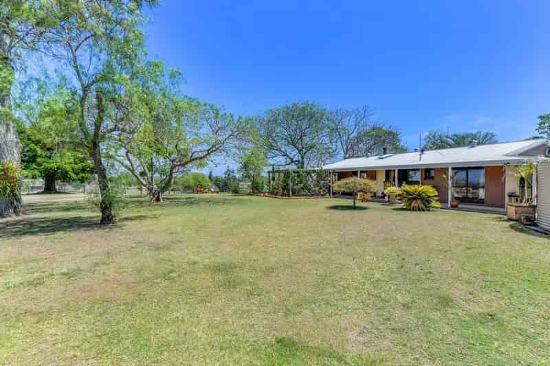A Horse Enthusiast Acreage Property with Scenic Rim Views