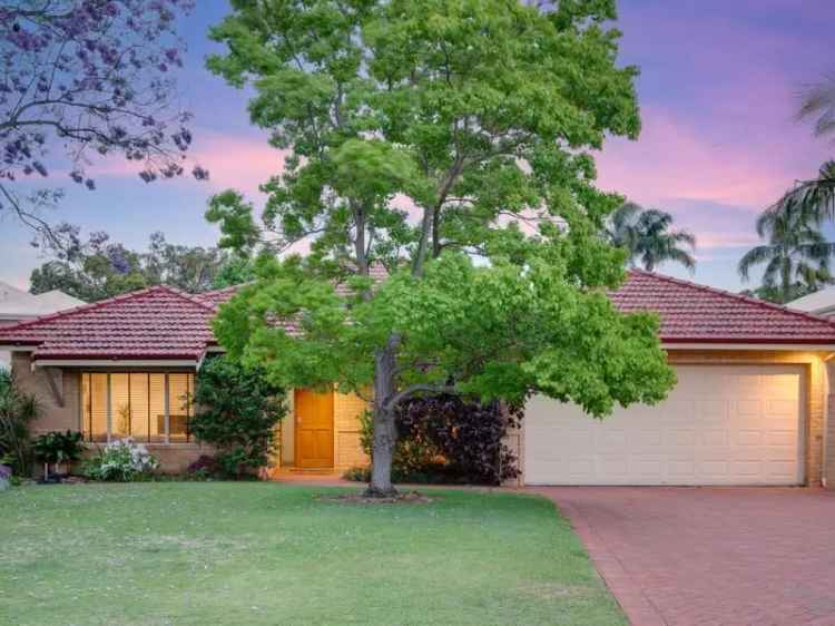 House For Sale in City of Melville, Western Australia