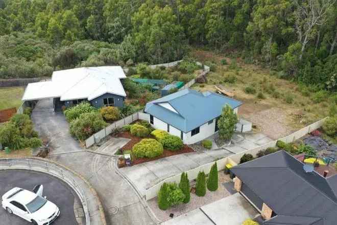 Land For Sale in Devonport, Tasmania