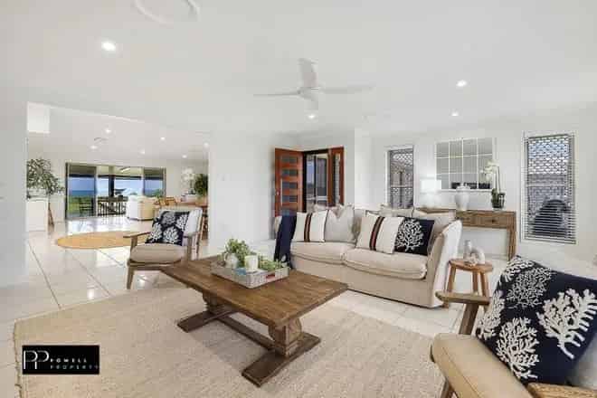 House For Sale , Burnett Heads, Queensland