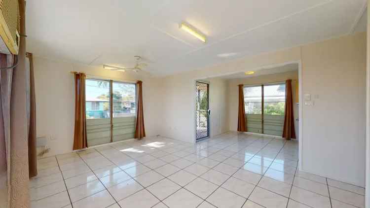 3 Bedroom 2 Bathroom House 242m² Townsville