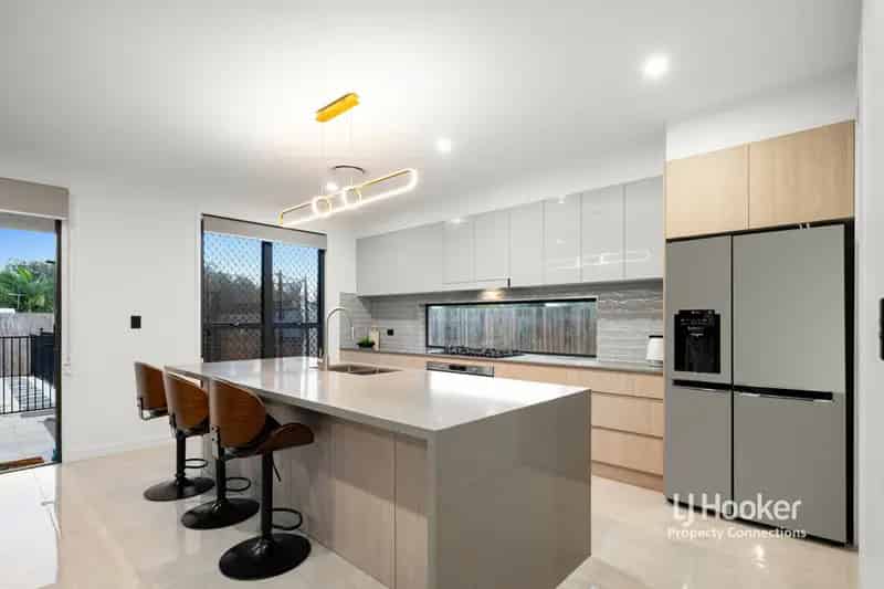 House For Sale , 291, Kitchener Road, City of Brisbane, Queensland
