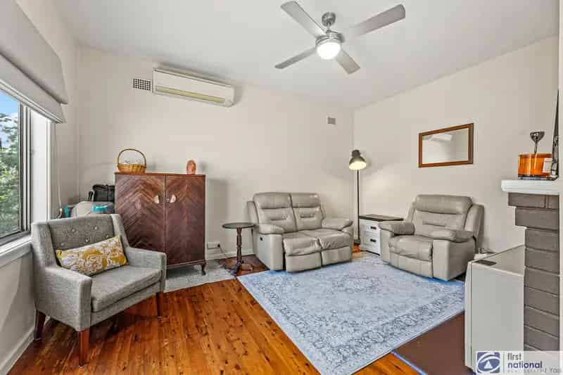 House For Rent , 36, Shaw Street, Yass, New South Wales
