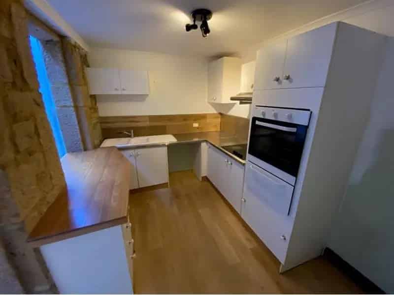 Two Bedroom Terrace In An Inner City Location