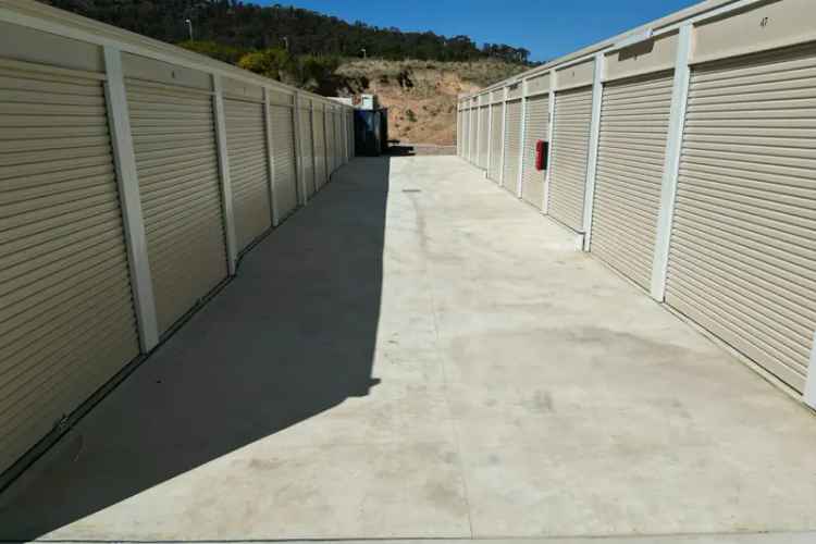 Rent Self Storage Units Near CBD with 24 Hour Access and Security