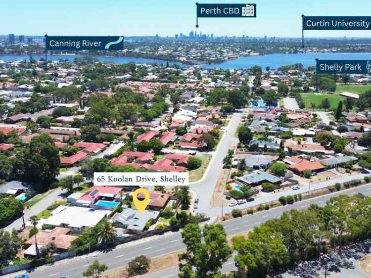 House For Sale in City of Canning, Western Australia