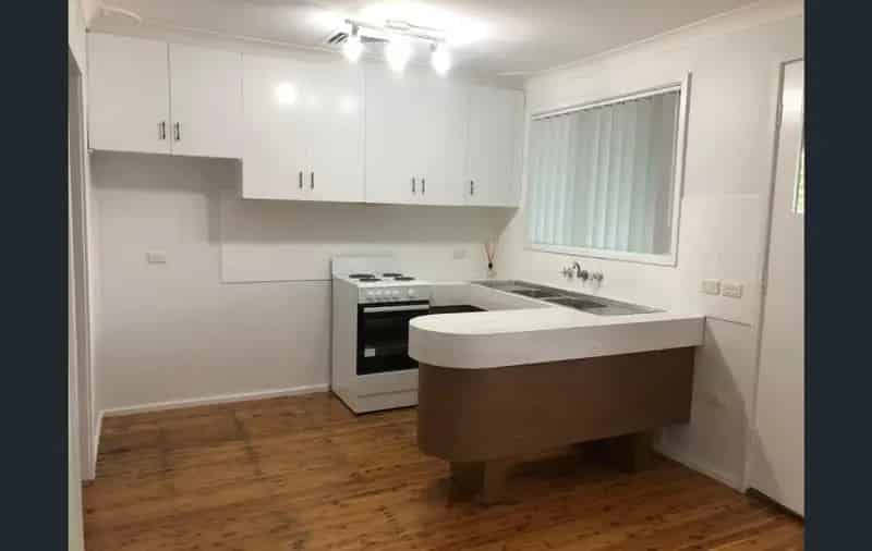 Real Estate For Lease - 10 Amaroo Street - Kingswood , NSW