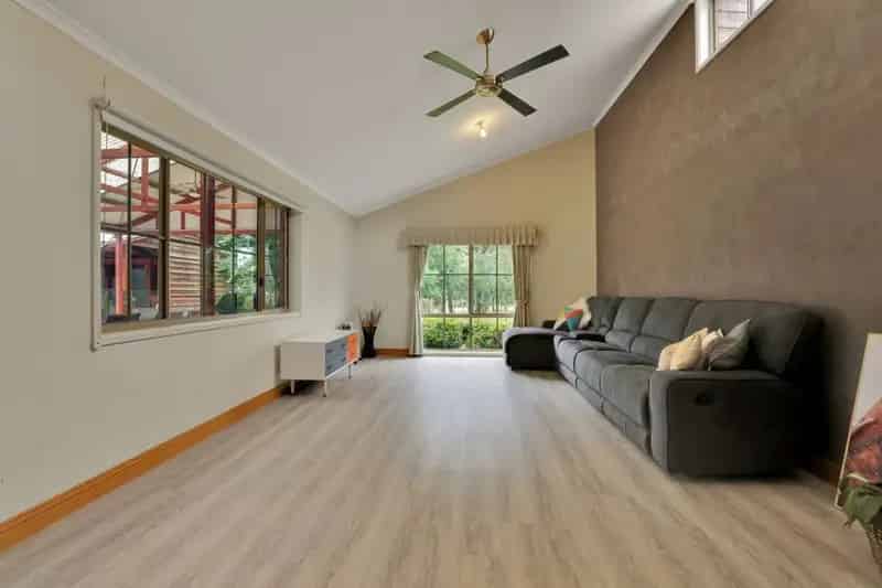 Buy Rural Property with Pool and Outdoor Entertaining Area in Stunning Family Home