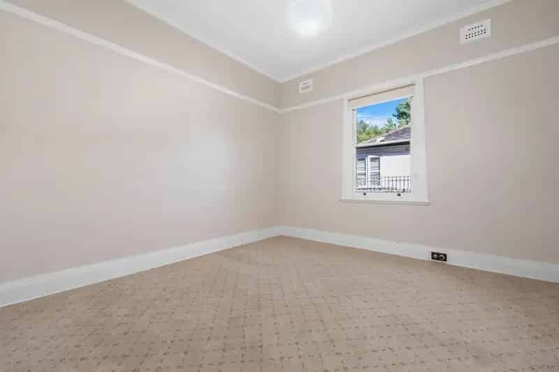 Real Estate For Lease - 323 Windsor Street - Richmond , NSW
