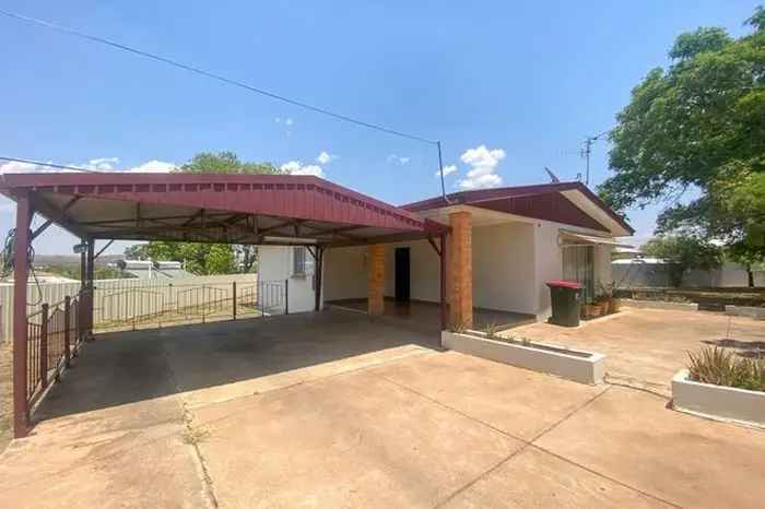 House For Rent in Mount Isa, Queensland