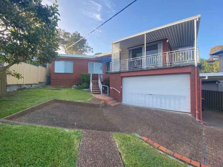 Real Estate For Lease 4 Albert Street Valentine NSW