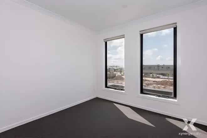 House For Rent , 10, Rodway Walk, Melbourne, Victoria