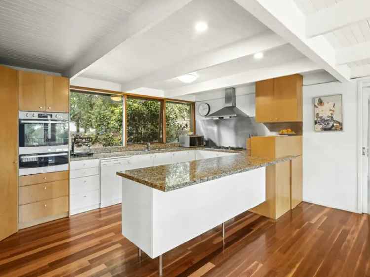 Buy Family House in Geelong with Pool and Tennis Court