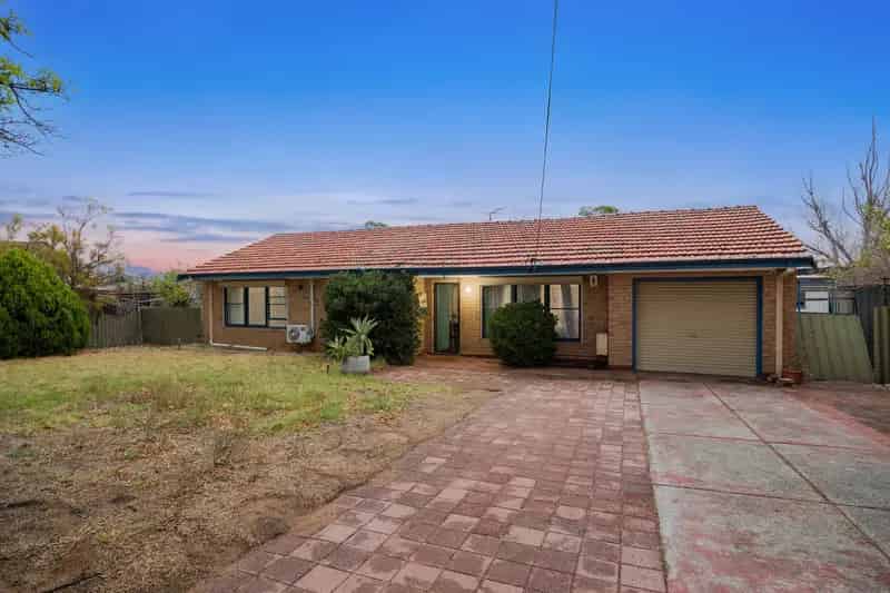 Rented at $650 PW - R15/25 Zoning