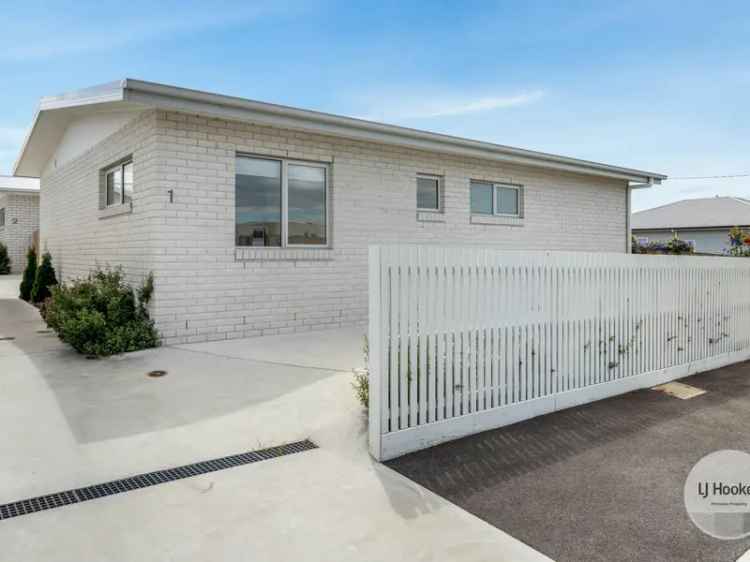 Villa For Sale in Hobart, Tasmania