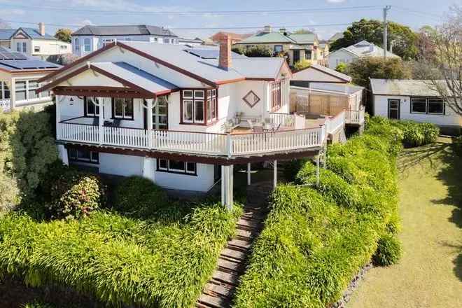 House For Rent in Devonport, Tasmania