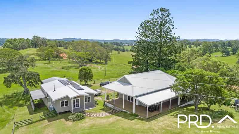 House + Studio on 6 Acres