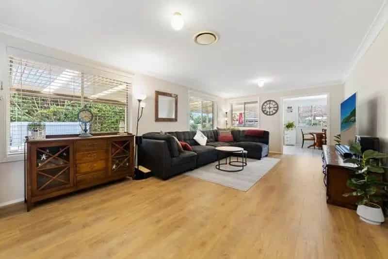 Renovated Family Residence // 250 metre walk to Cherrybrook Metro