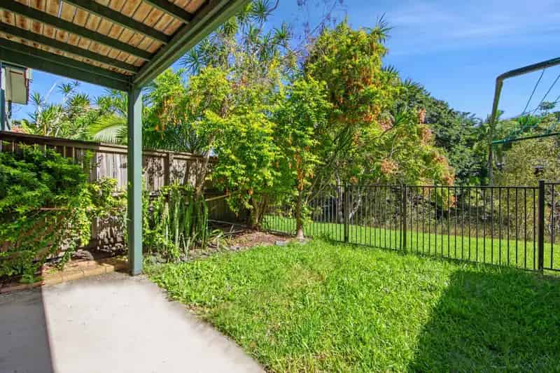 Spacious 3 Bedroom Townhouse in Burleigh Heads!