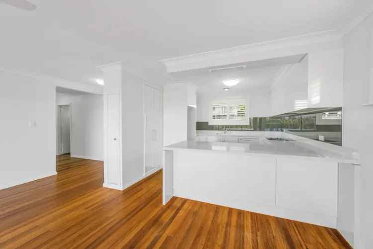 Buy House in Bellevue Hill with Amazing Views and Expansive Parking